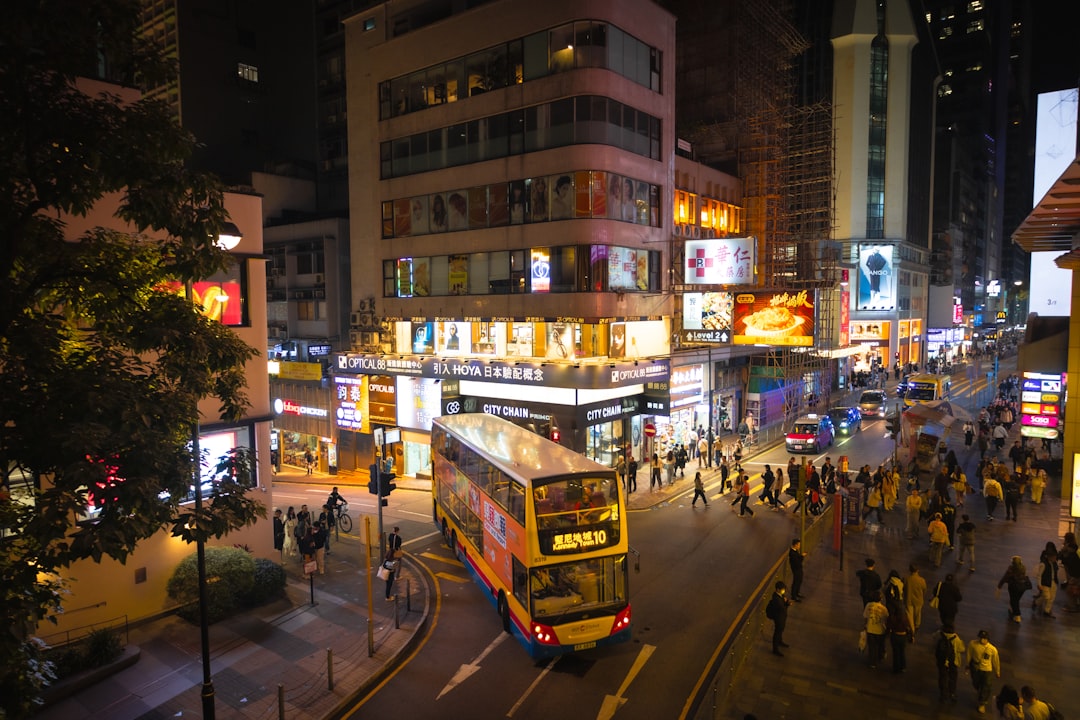 도심 숙소 vs 외곽 숙소 교통비 포함 비교 4