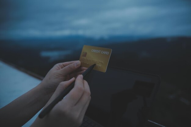 해외 카드 분실 시 긴급 재발급 비용 2