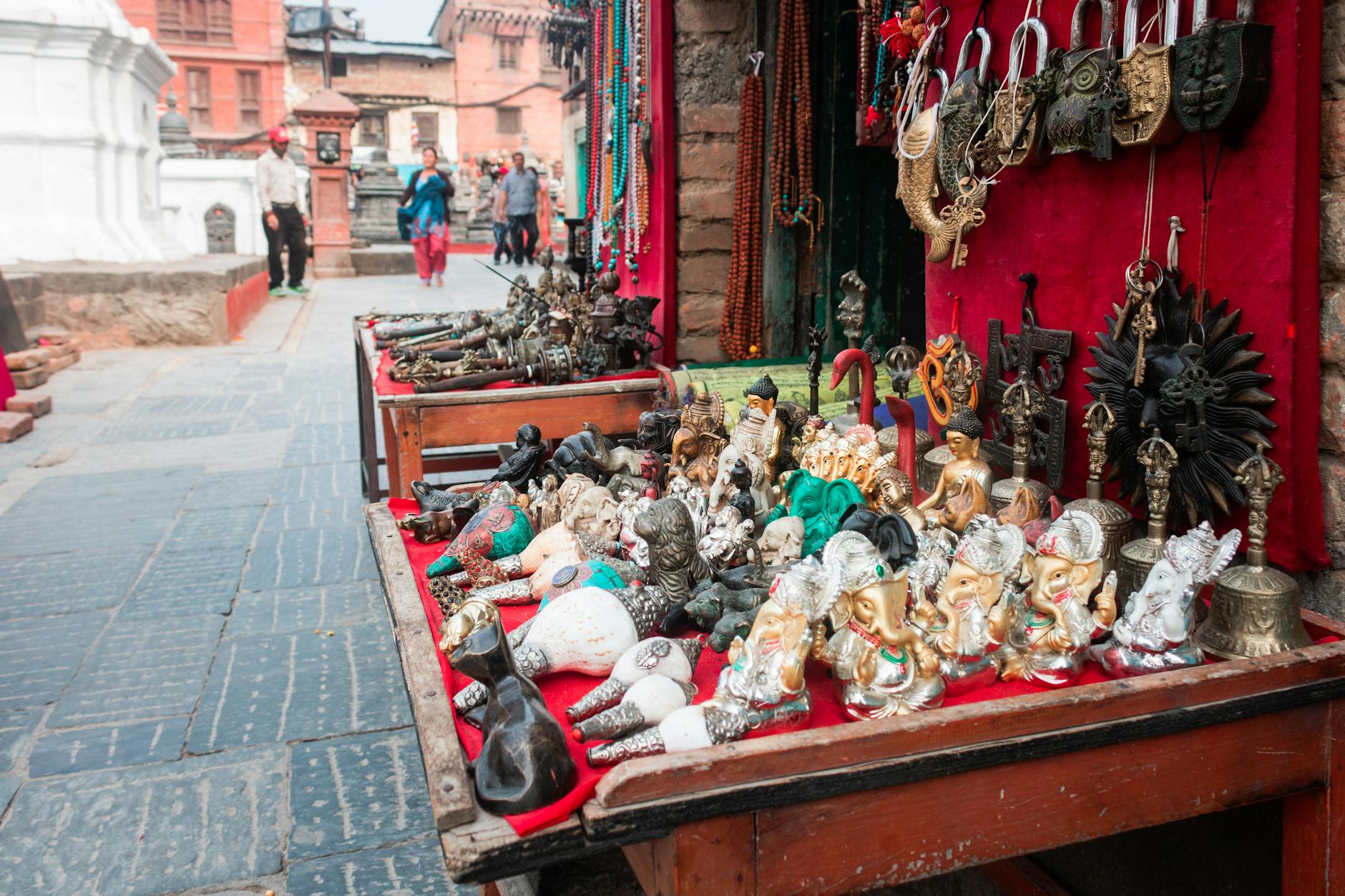 관광지 주변 물가 상승 구조 분석 