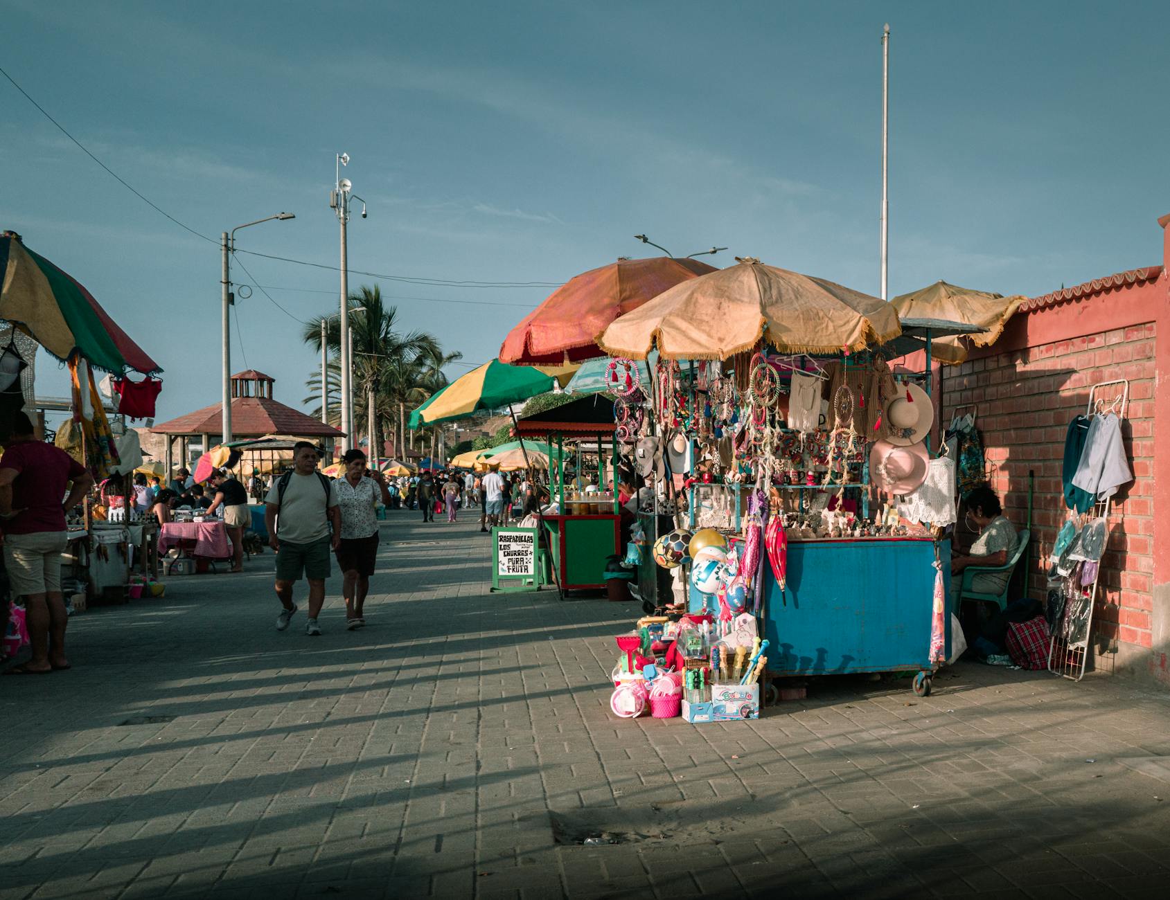 여행 중 충동 소비 발생 패턴과 비용 영향